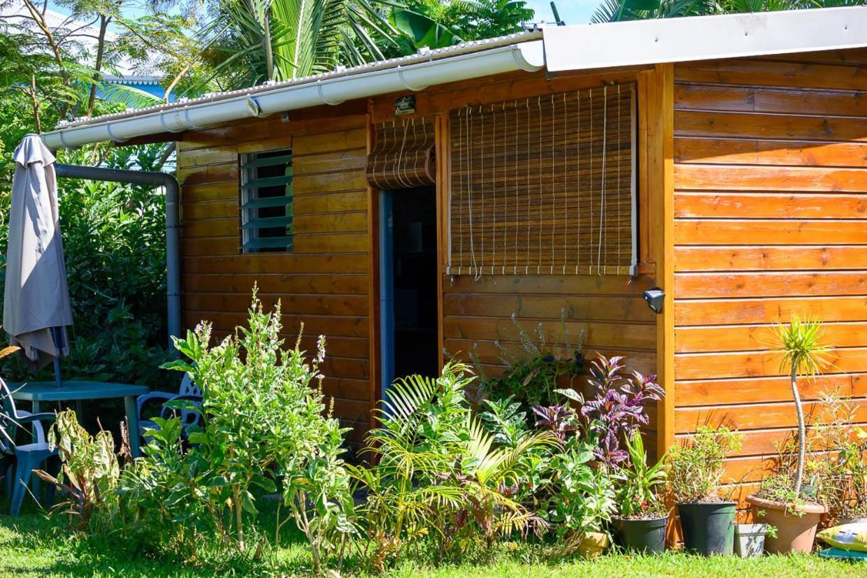 Les Bungalows Meubles Du Pharest Sainte-Suzanne Eksteriør bilde